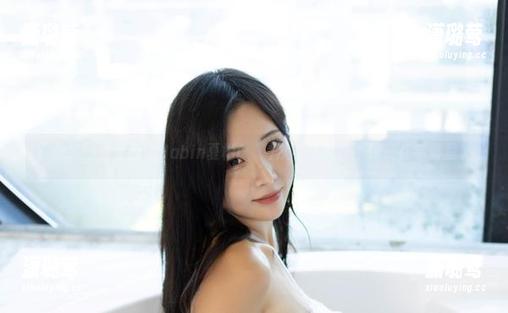职业装图集更新：Habin夏彬(하빈)从不缺席！不仅是在字典里。