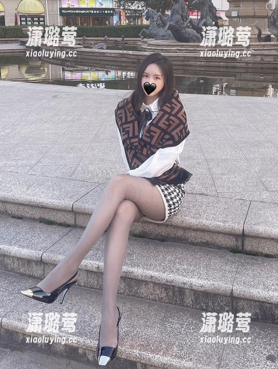 微密圈 - 从此不愁找图，July芝岚的朋友圈让你欲罢不能的资源分享大集合！