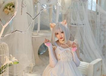 Luisa_零纱的柴郡旗袍cos，让我想到小时候的那些傻傻梦想，哈哈！
