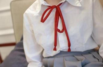 MFStar模范学院 - 在这图集中，连体衣成了Wendy智秀的“隐喻”，也许是为了让我们思考些啥。