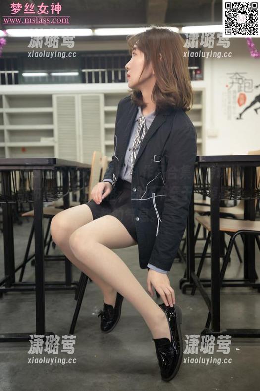 MSLASS梦丝女神 - 作品合集，诗琪的帆布鞋，走出风格，却还不至于丢掉基本款的气息。