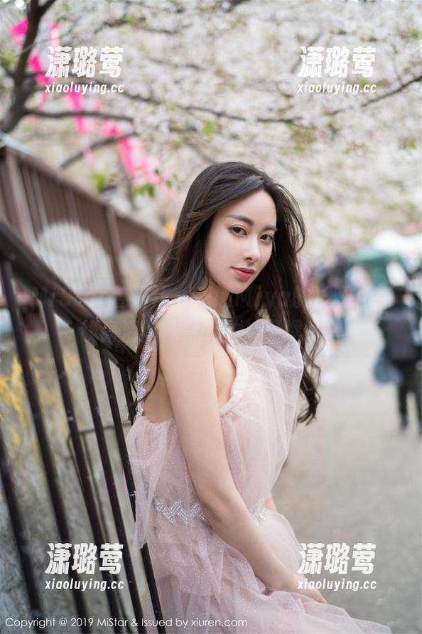 MiStar魅妍社-米娅Miya MiStar魅妍社 - 米娅Miya的长腿:在线高清影像背后的袜子嘿嘿嘿