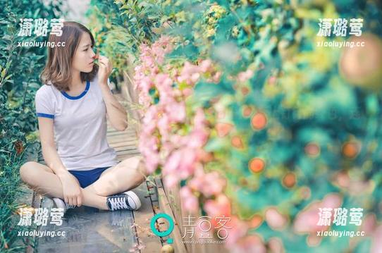 QingDouKe青豆客 - Sayaka的纯白图片–板上钉钉的纯色，连阴影都迫不及待隐身了吧？