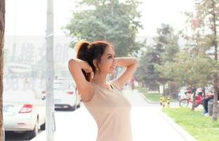 TuiGirl推女郎 - 赵纹清的学妹写真课程，学习免费取景、打光、其余交给天赋！