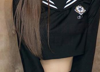 UGirls尤果网 - 才可儿浴室探险：私拍合集，水花四溅！