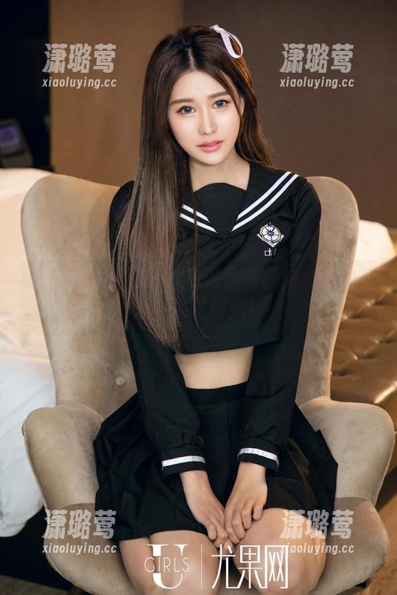UGirls尤果网 - 才可儿浴室探险：私拍合集，水花四溅！