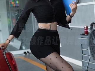 XINGYAN星颜社 - 概念有点奇葩，王俪丁呀的女孩作品让你捧腹不停