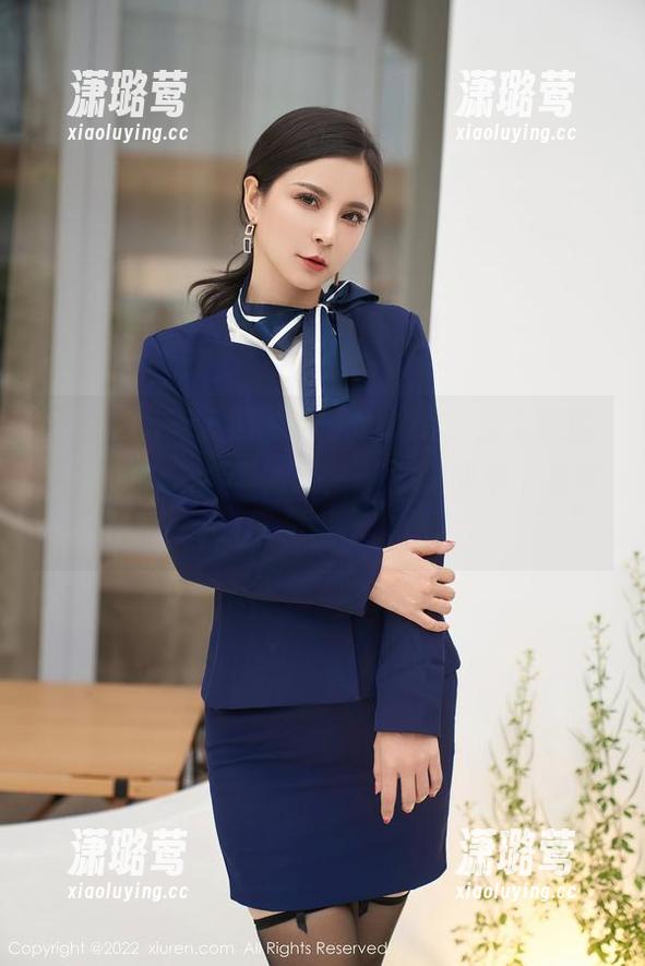 Xiuren秀人网-杏子Yada Xiuren秀人网 - 杏子Yada,那个腿的天花板?来看看她的高清长腿图集,看完不想说话。