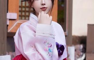 Xiuren秀人网 - 想成为御姐吗？王俪丁的私房美图透露：搭配就应该多元，可别乱来哦