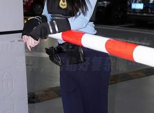 Xiuren秀人网 - 王雅姗是我的女友全套写真，情绪好复杂呢…
