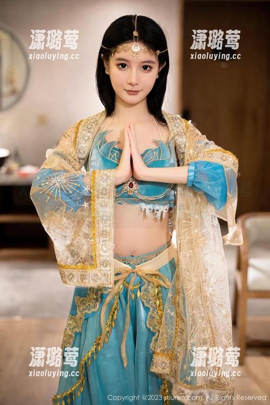 Xiuren秀人网 - 匆匆忙忙的圣诞季，程开心带你无圣光出圈！图集在此!