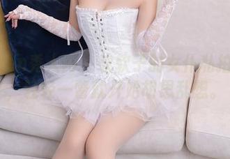 Xiuren秀人网 - 软软子的女仆私拍原图，轻轻一瞥就开始胡思乱想。