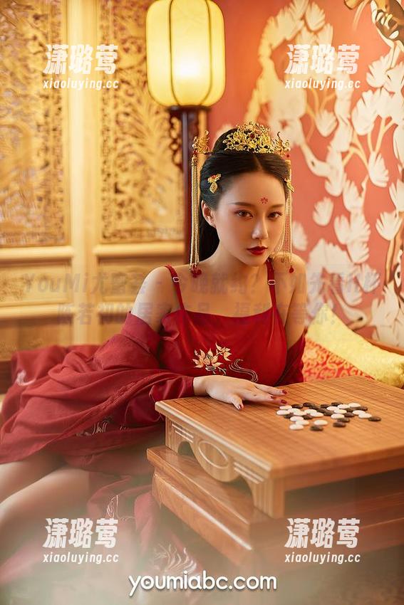 YouMi尤蜜荟 - 今晚就约？不如先看H杯陈若初的居家作品，福利在等你！
