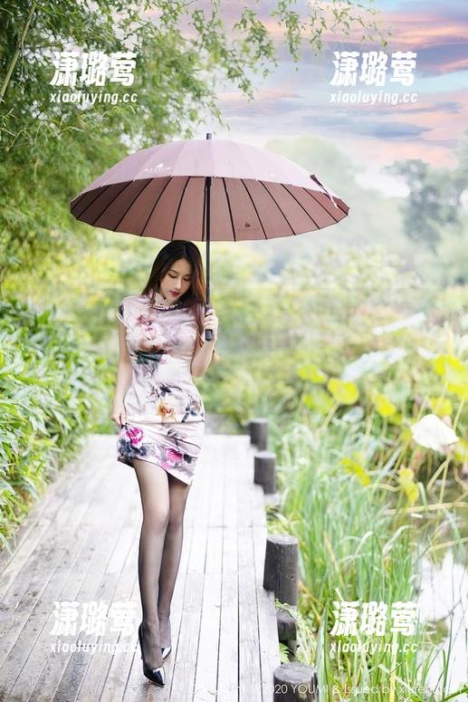 YouMi尤蜜荟 - 看张思允Nice的作品，皮衣叛逆的样子，果然是一幅不安的小画作？