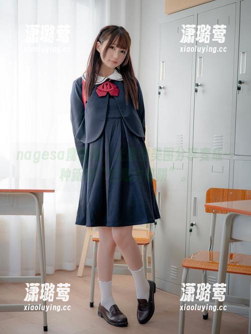 nagesa魔物喵，让镂空美图分享变成一种新的“注意力陷阱”。