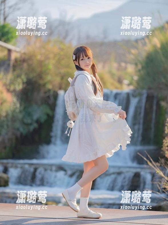 当nagesa魔物喵遇见天使：最新cos不如说是“我来了”。