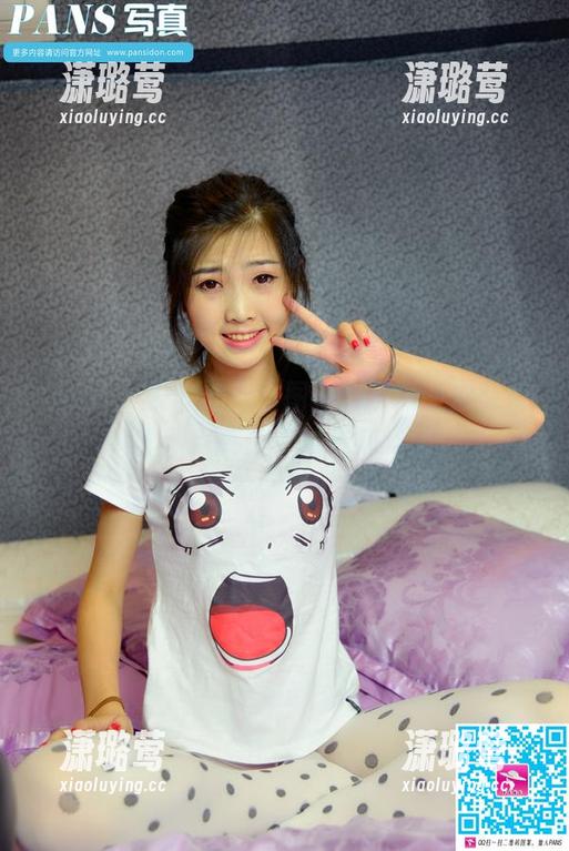pans - 安安的白丝图集，下载一波好看美图，真让人想多窥几眼