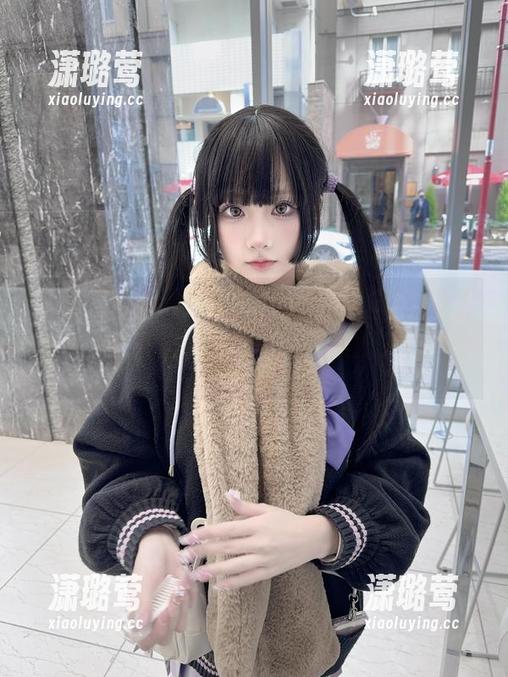 礼拜天的早晨，Wendy的“FGO”最新美图为我开启了新的一天，从此只能仰望。