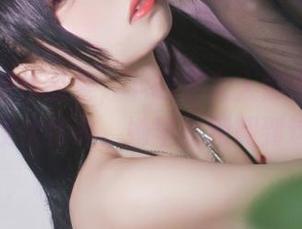 这个红裙作品集，下载后人人都是模特：十万珍吱伏特说，她早就预期到这一点！
