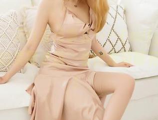 嗲囡囡 - 天台那点事儿——Emily顾奈奈酱这次的美图更新，看得我眼睛有点放光！
