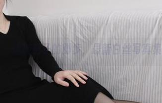 小众视觉 - 追随燕子的脚步，最新白丝写真集扑面而来