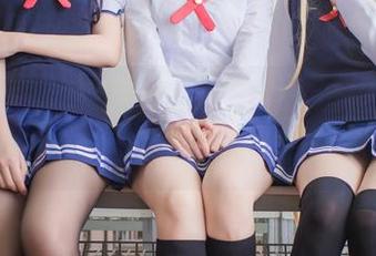 小野妹子w泳衣壁纸更新，这波操作我给满分！