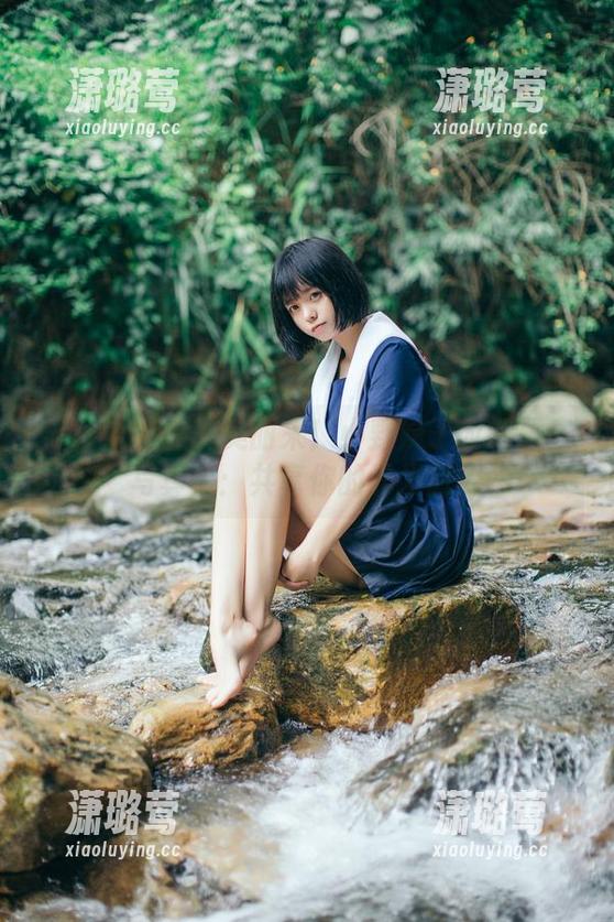 宅家也能拍出美丽来！小野妹子w的居家写真集：共享你的沙发时光