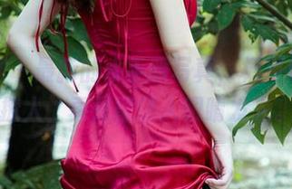 尤果网 - 最新的水手服写真，杨果果又在撩人，真是能让人眼睛发光。