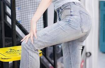 尤蜜荟 - 这次更新，让田冰冰化身真正的女王，偷瞄图包吧！