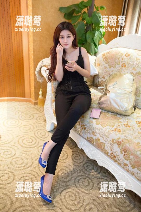 推女郎-胡允儿 推女郎 - 最新!胡允儿的白丝照片,把我的期盼全都击中了。