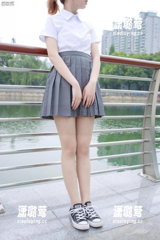 森萝财团的20D肉丝空姐制服套图，谁会拒绝这样的登机牌？