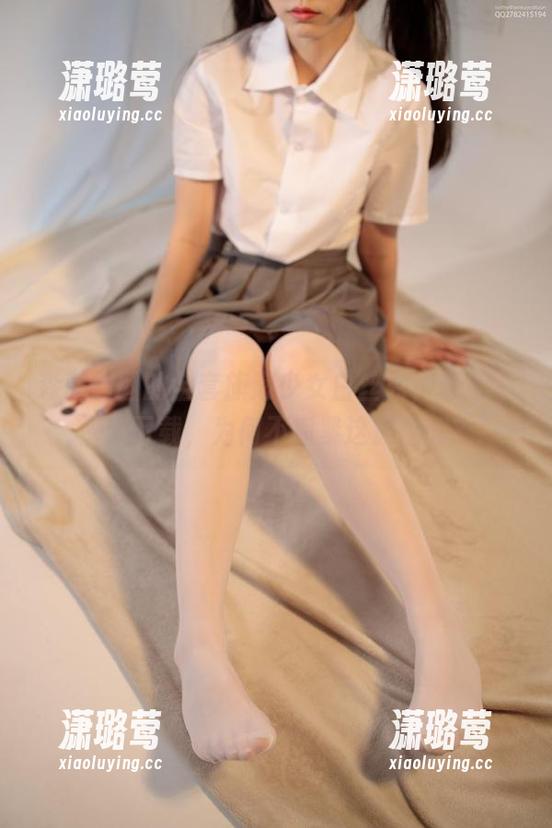 森萝财团的全套旗泡少女白丝秀，你还不快来下载，为何不抓紧这波福利？
