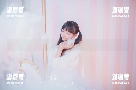泳池中的樱群：每个Cos都是一场“挑战”与乐趣