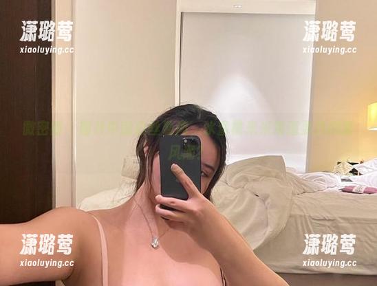 微密圈 - 图片中的白丝勒肉，水蜜桃米米难道要开创新风潮？