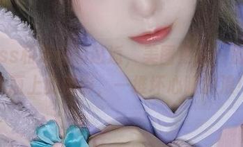 洛可ss和海边的邂逅，美图更新：别相信水面上的倒影，一堆坏心眼的浪！