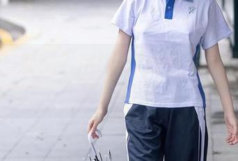 秀人网 - 制服？mini米妮的作品或许正在打破常规