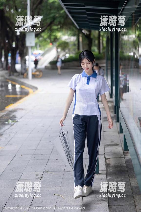 秀人网 - 制服？mini米妮的作品或许正在打破常规