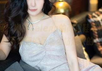秀人网 - 娜露Selena的高跟鞋写真，真想不知道她是怎么站起来的！