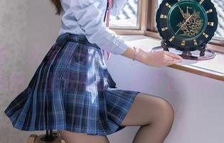秀人网 - 大家快来看！安妮BABY的小妹子美图，紧致感让人忍不住想捏一捏