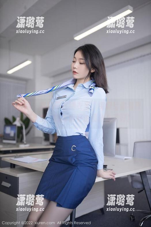 秀人网 - 桃桃子在睡衣里，免费给你看原图，当然，睡得很好也没什么不好！
