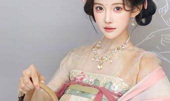 秀人网 - 无声的呐喊，爱酱里的死库水原图亮相，谁能拒绝？