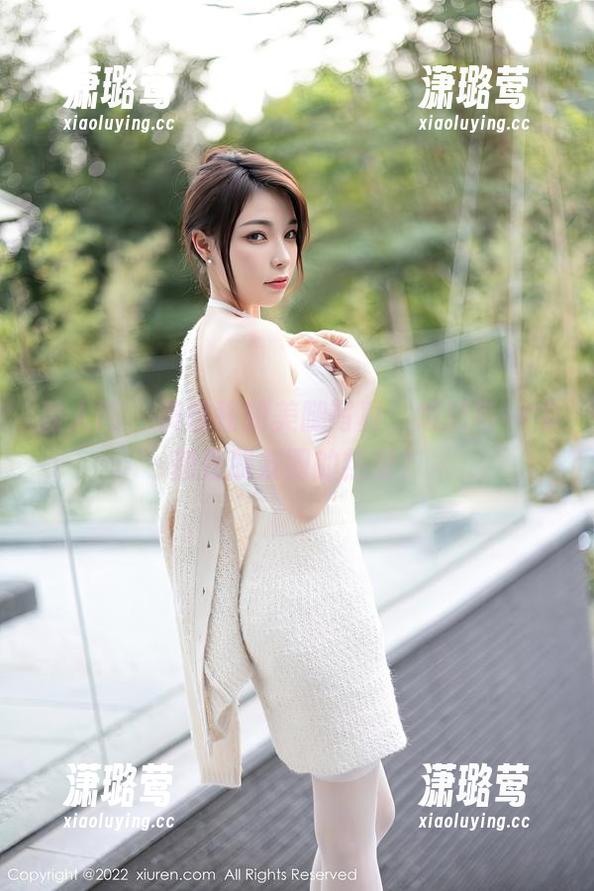 秀人网 - 美桃酱的美腿写真，难道每一寸都是朋友圈的热度？