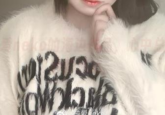 看着纯爱neko的海边作品，心中总有股微妙的涌动。