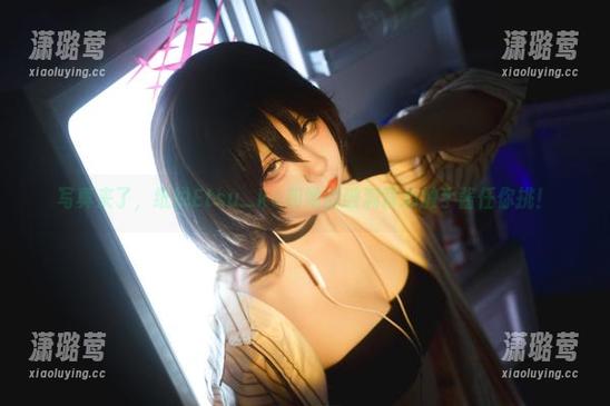 写真来了，纸悦Etsu_ko和她的破洞背心触手酱任你挑！