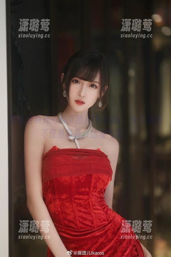 正在召唤开心的腐团儿Ikaros，少女前线不仅是写真，还有气氛！