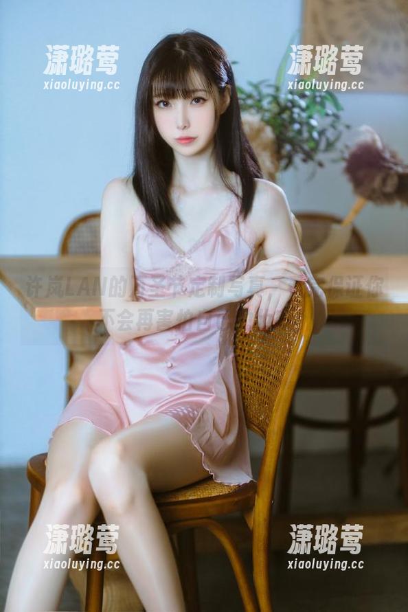 许岚LAN的万圣节定制写真，看完保证你不会再害怕自己的妆容！