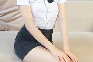 青豆客 - 杨漫妮美图精选：自拍里的各种“我”